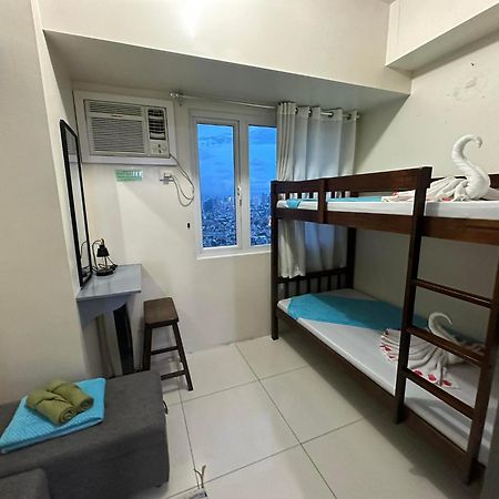 Green Residences Staycation By Pbyy Manila Ngoại thất bức ảnh