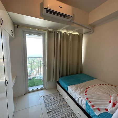 Green Residences Staycation By Pbyy Manila Ngoại thất bức ảnh