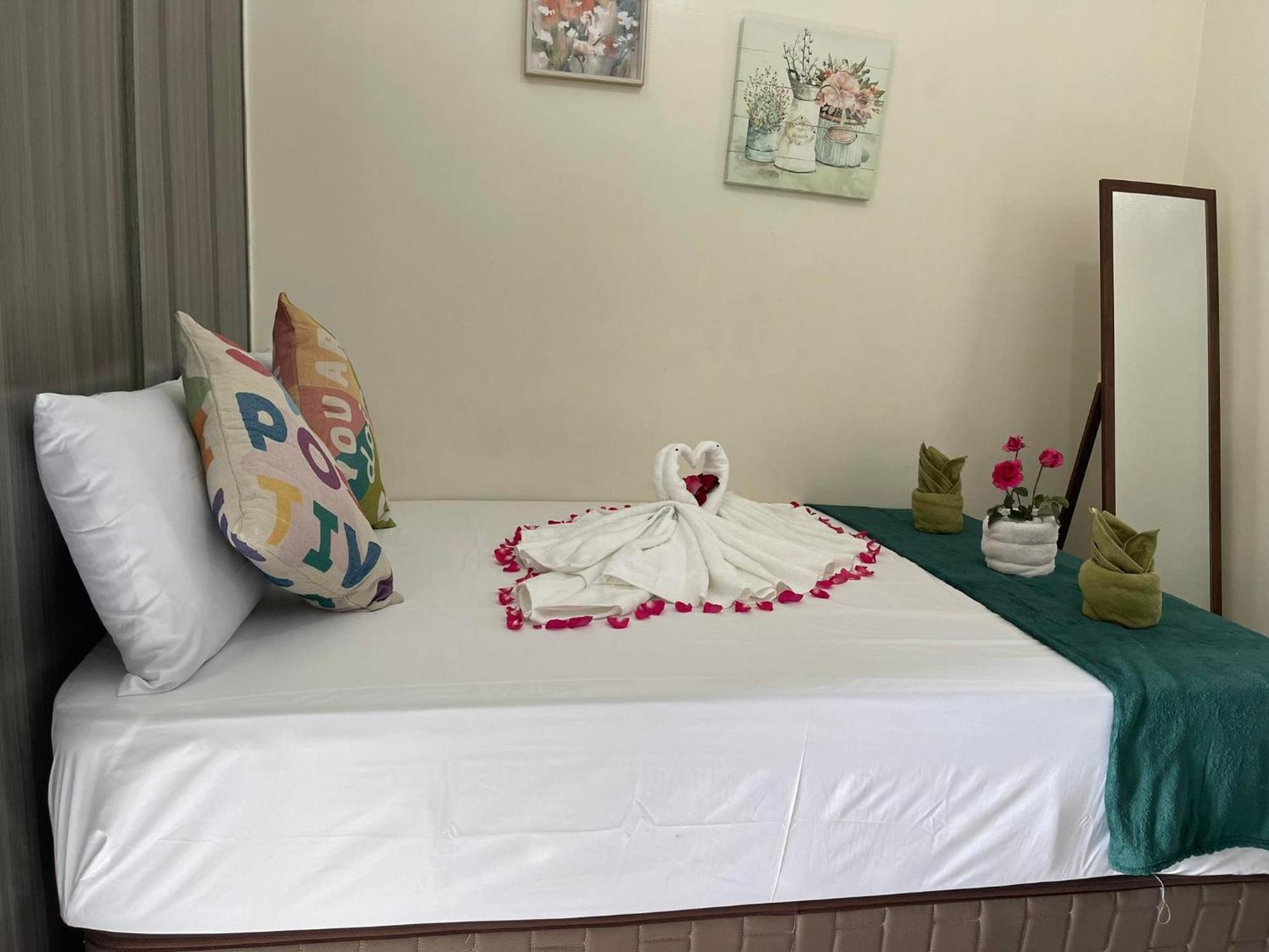 Green Residences Staycation By Pbyy Manila Ngoại thất bức ảnh