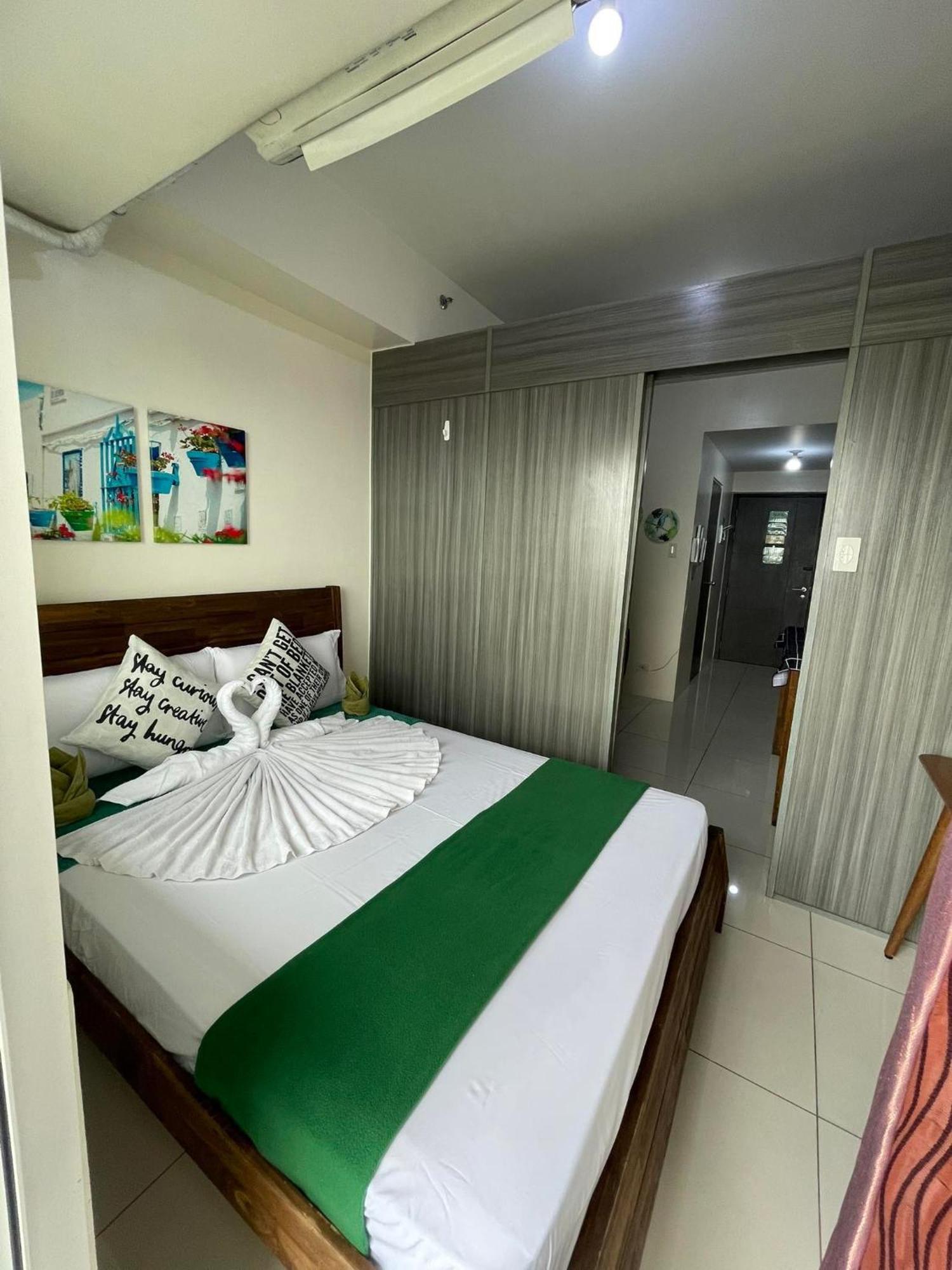 Green Residences Staycation By Pbyy Manila Ngoại thất bức ảnh