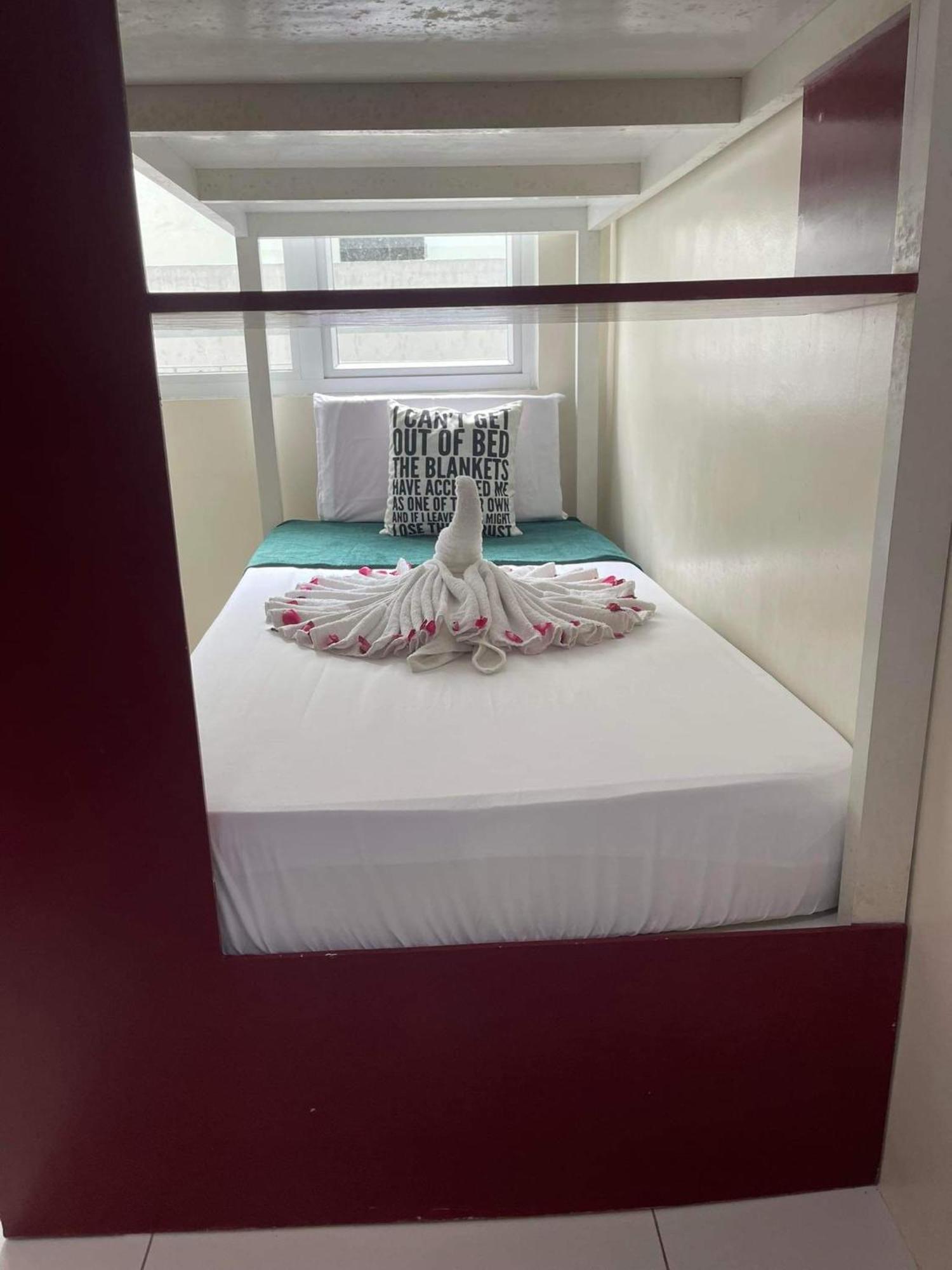 Green Residences Staycation By Pbyy Manila Phòng bức ảnh